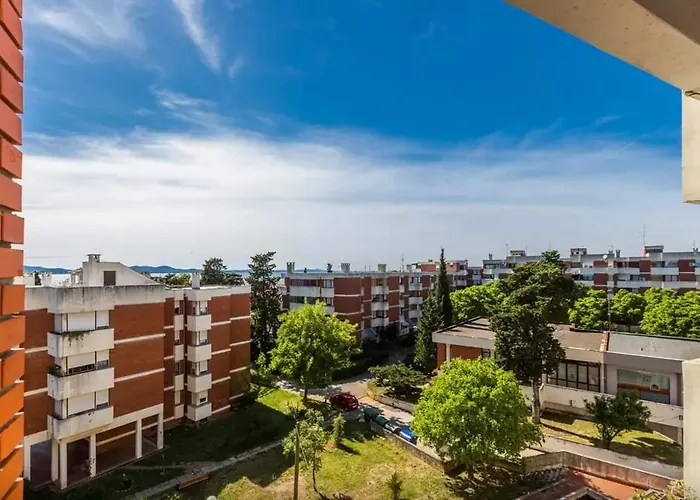 Apartamento Maraska *